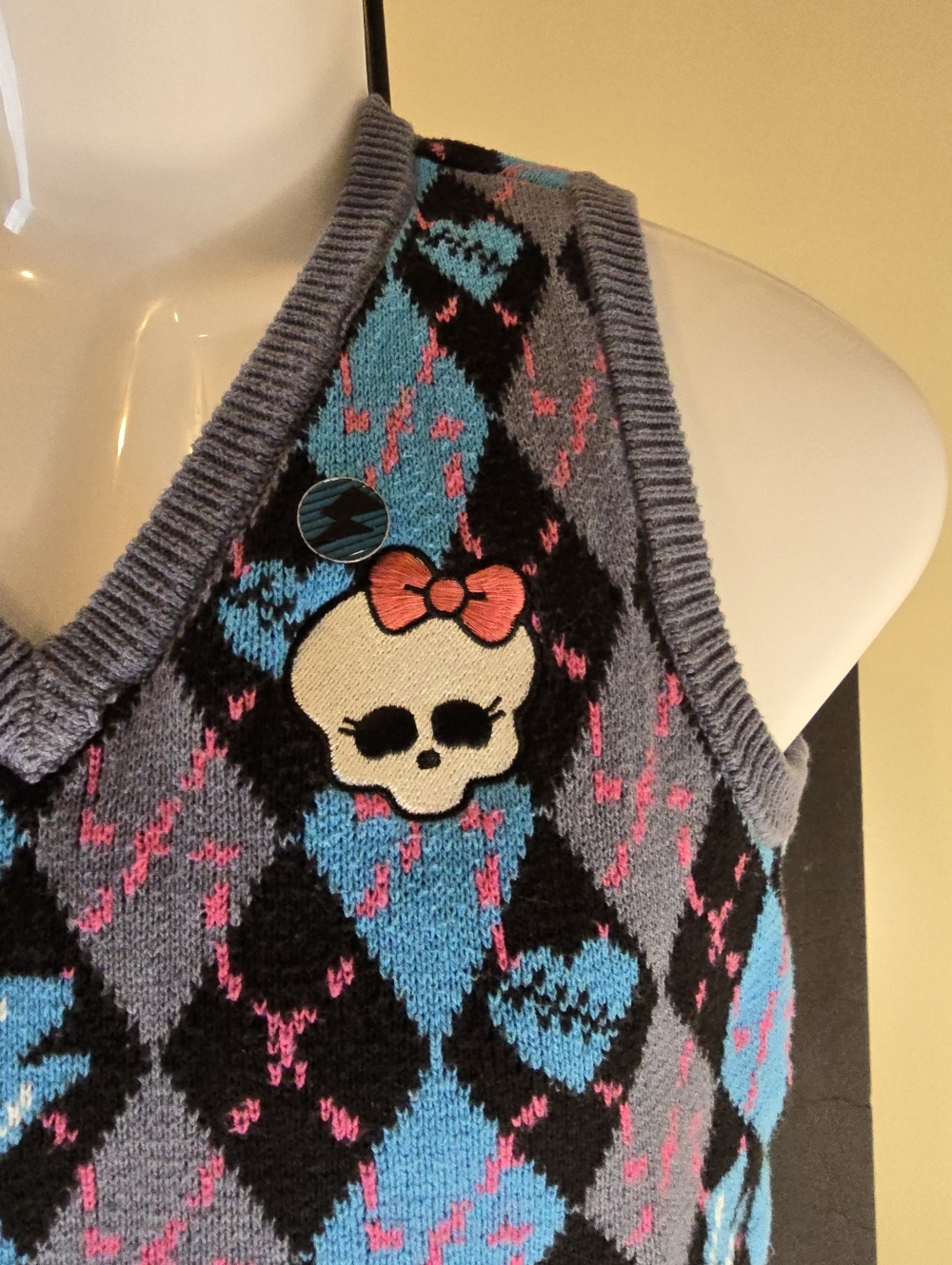 Monster High Spirit Halloween Frankie Stein inspired sweater vest size Medium - Picture 3 of 5
